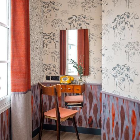 Hotel Crayon Rouge Париж Екстериор снимка